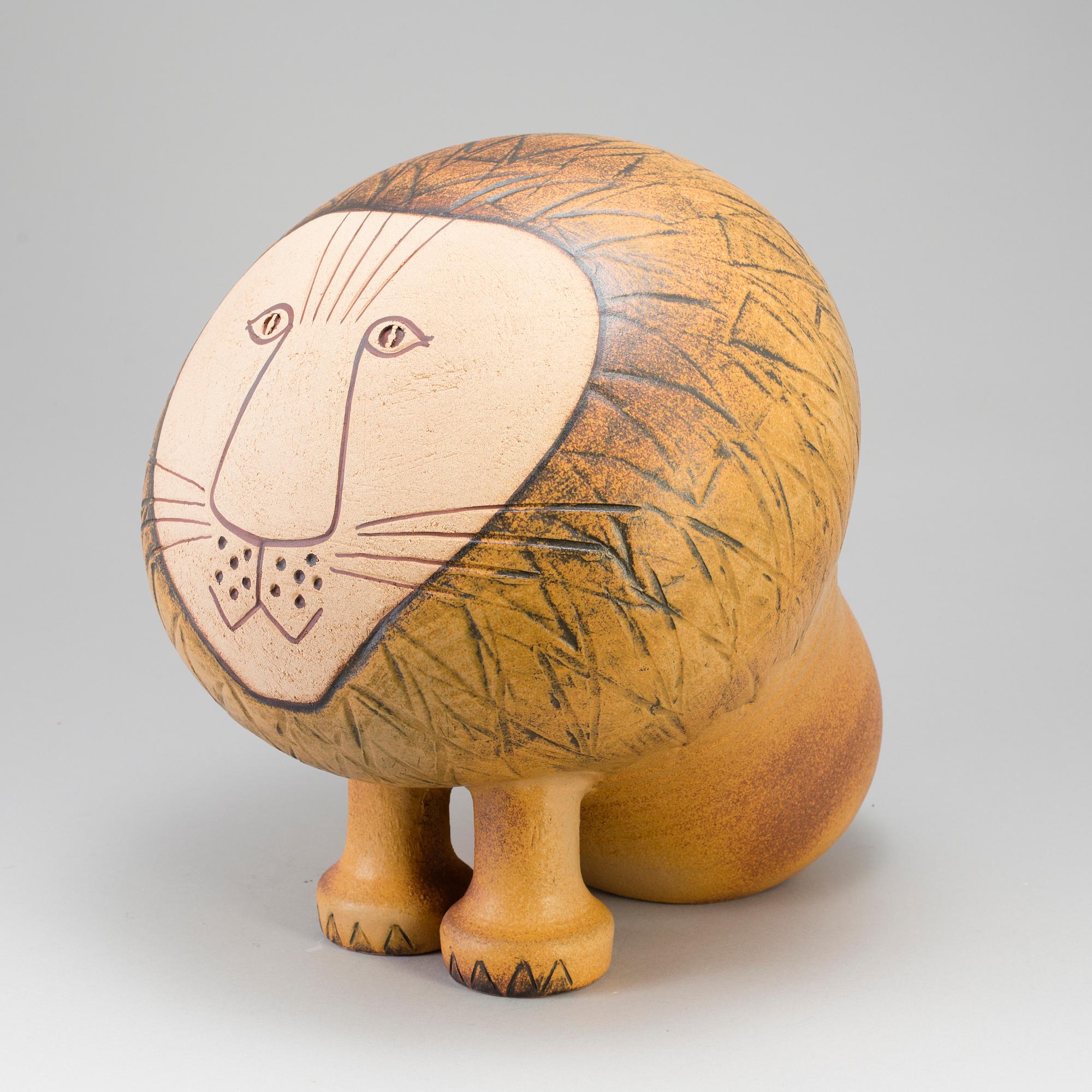 A Lisa Larson stoneware sculpture, K- Studion, Gustavsberg.