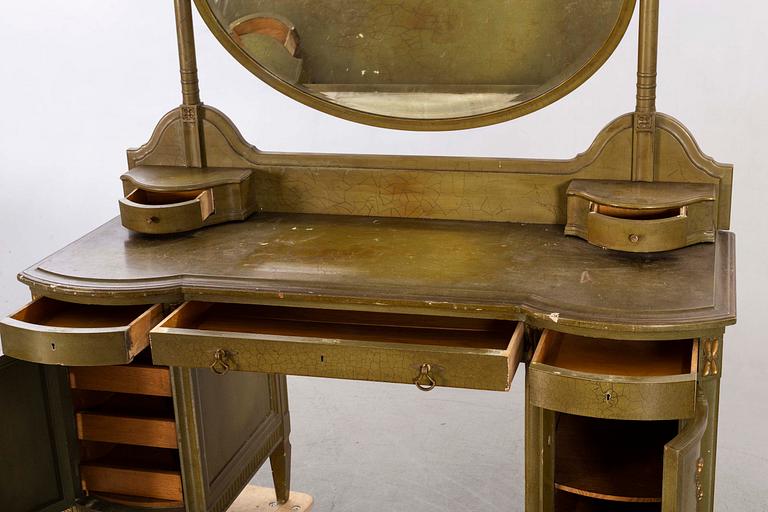 TOILETTBORD Louis XVI-stil 1900-talets första hälft.