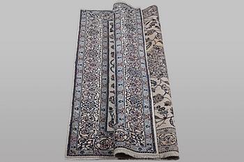 A carpet, Nain, part silk, 9 laa, ca 290 x 196 cm.