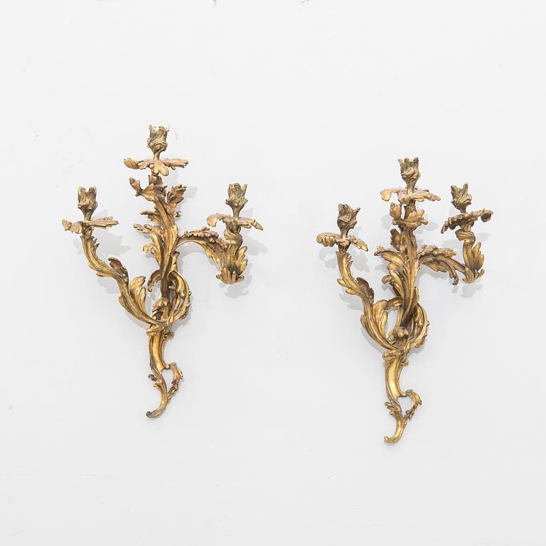 Appliquer ett par Louis XV-stil 1900-tal.