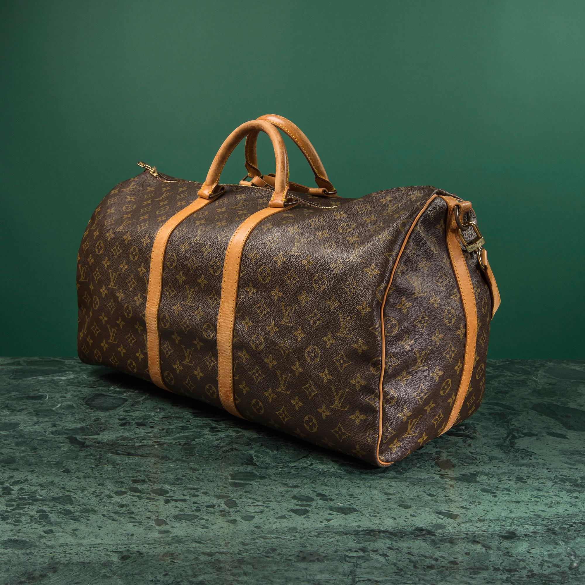 VÄSKA, "Keepall Bandouliére 55", Louis Vuitton.