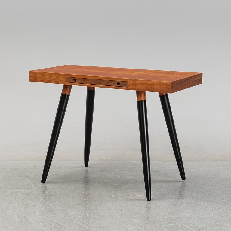 Bjarne Green, a teak desk, model 'Sovrano Taurus', BG Design, Denmark.