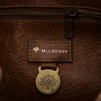 MULBERRY, a tan leather bag.