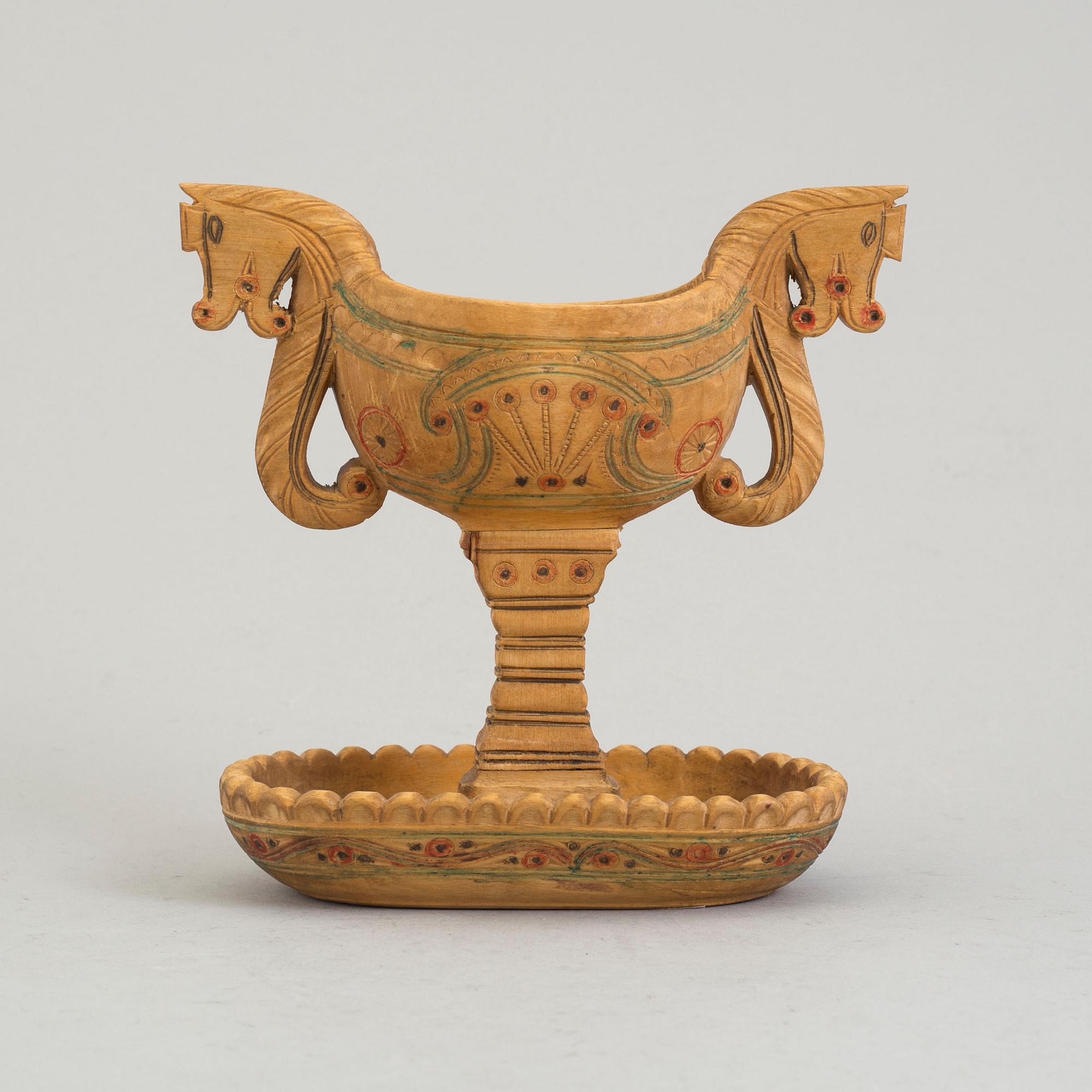 JEMT OLOV PERSON, a wooden sculpted bowl, signed.