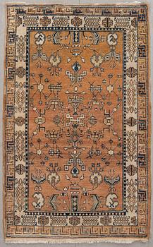 MATTA, antik, Khotan/östturkmensk. Ca 183 x 113 cm.