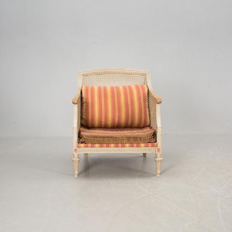 FÅTÖLJ, Louis XVI-stil. 1900-tal.