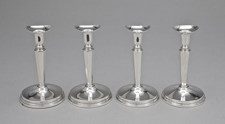 LJUSSTAKAR, 2 par, silver, Eric Löfman, MGAB, Uppsala 1958 samt 1965.