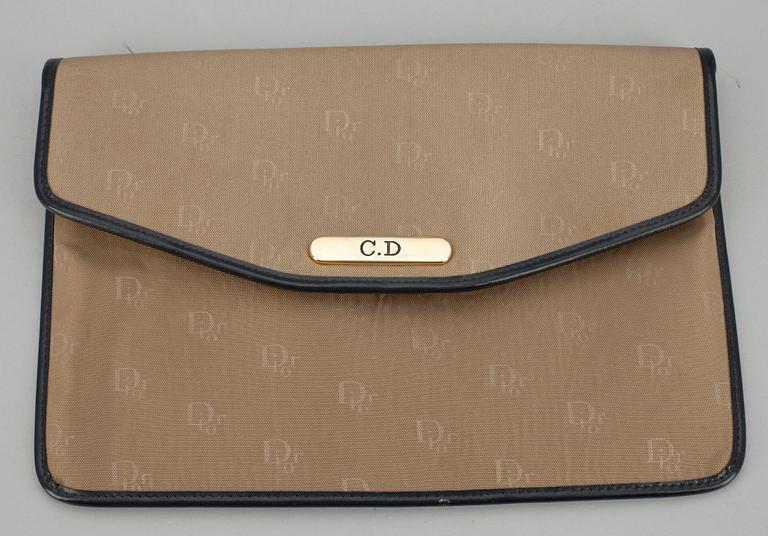 KUVERTVÄSKA, Dior.