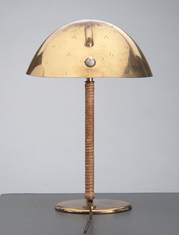 Paavo Tynell, BORDSLAMPA.