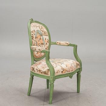KARMSTOL, gustaviansk,  1700-talets slut.