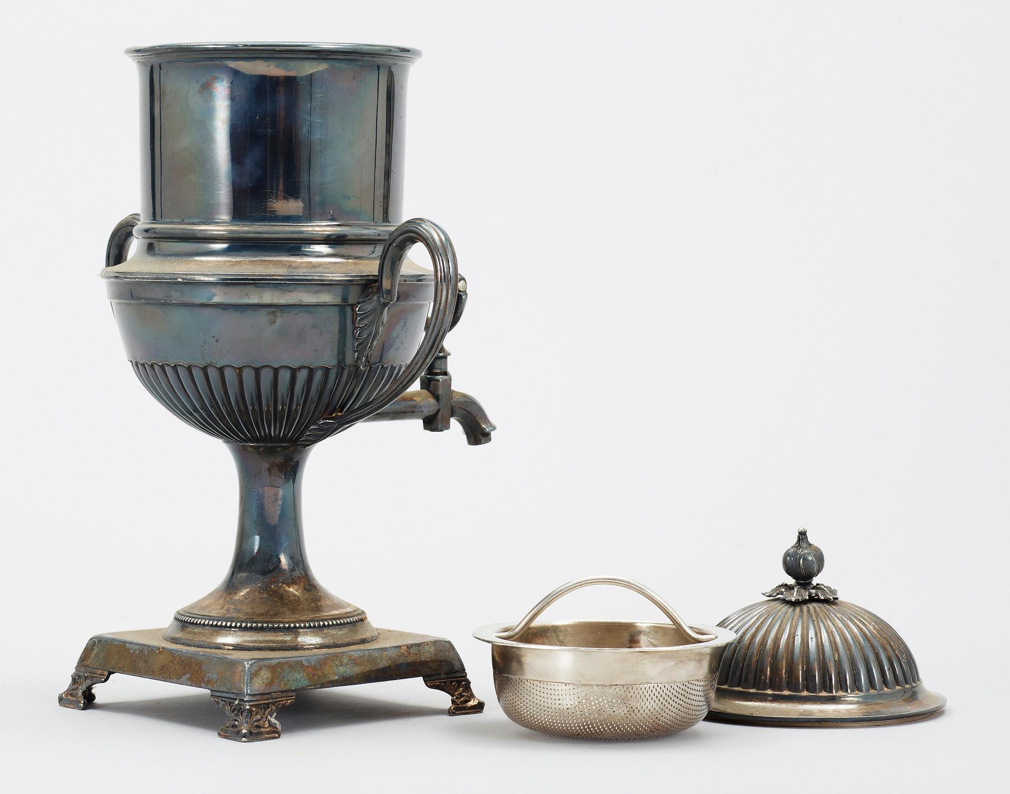TEKÖK, nysilver, regency stil, England, 1900-talets första hälft.