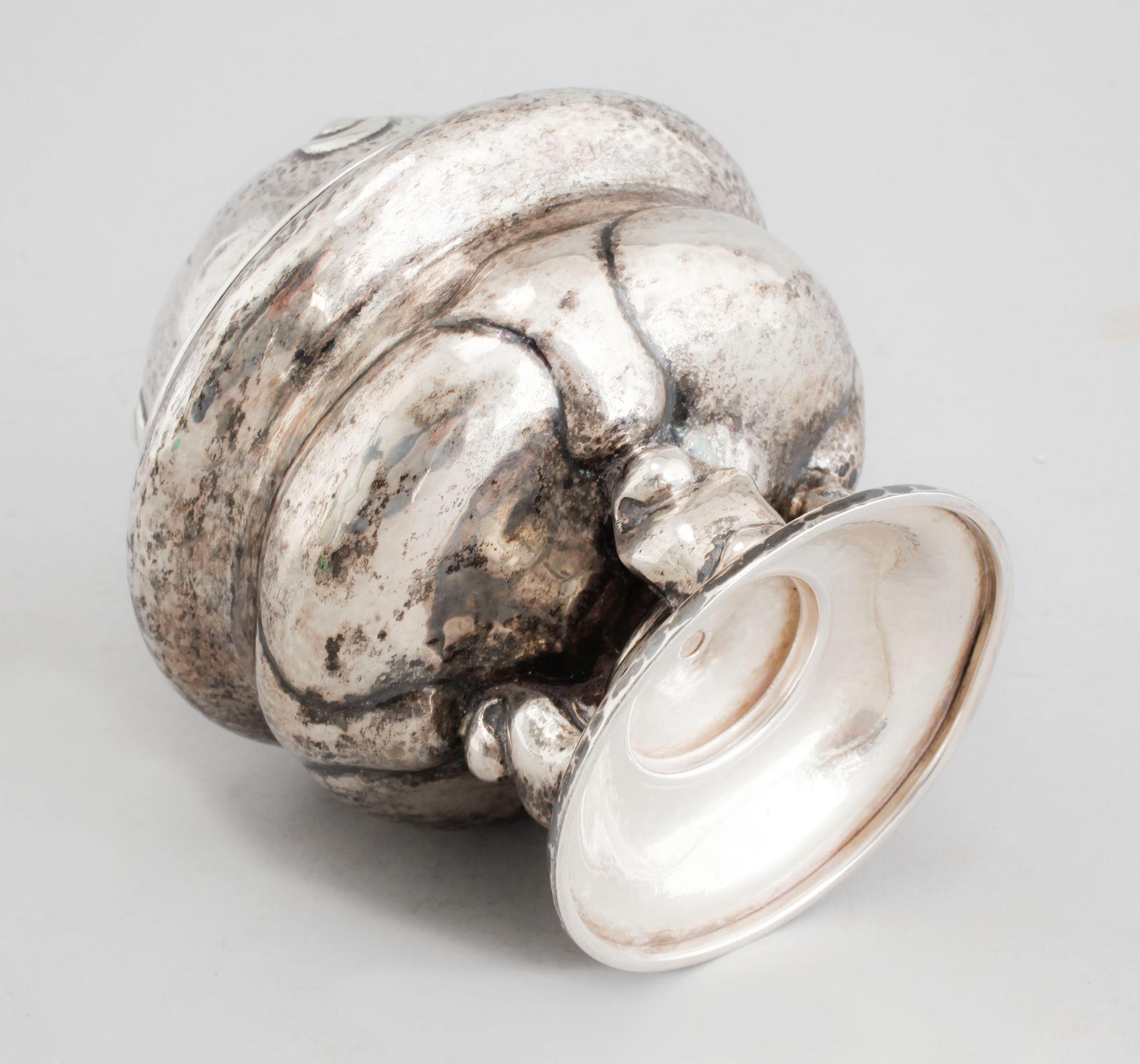 A silver sugar bowl, assay master Christian F Heise in Copenhagen, 1918, weigth 495 g.