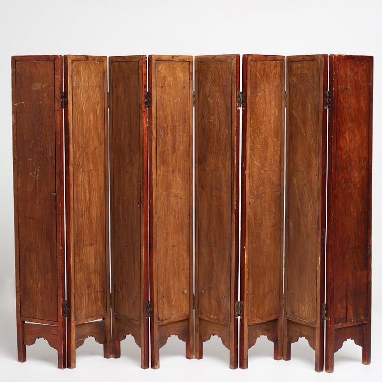 A Chinese folding screen with 48 porcelain tiles, late Qing dynasty, signed Ren Huanzhang, and dated 1881.