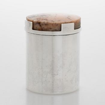 Bertel Gardberg, a stone-lidded silver jar, Kultateollisuus, Turku 1966.