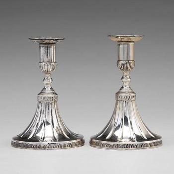 192. A pair of Swedish 18th century silver candlesticks, mark of Johan Wasserman, Lindesberg 1780.