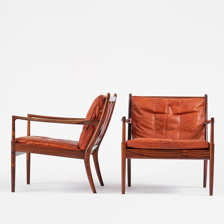 Ib Kofod-Larsen, fåtöljer, ett par, "Samsö", Olof Persons Fåtöljindustri (OPE), Jönköping, 1960-tal.