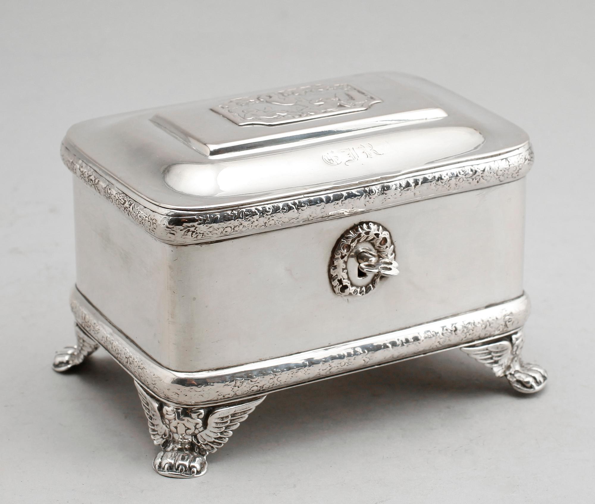 SOCKERSKRIN, silver, möjligen Polen, 1800-tal. Vikt ca 696 g.