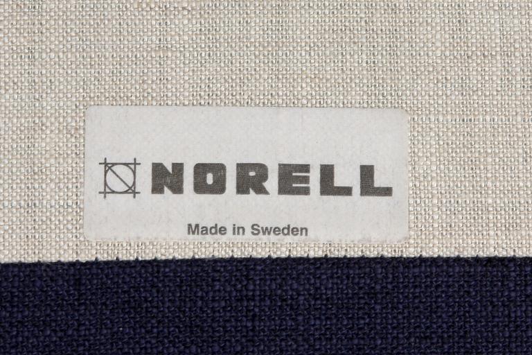 FÅTÖLJ med FOTPALL, Arne Norell, Howard-modell. 2000-tal.