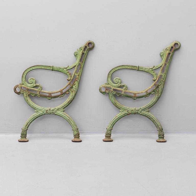 SOFFGAVLAR, ett par, gjutjärn, Skoglund & Olson Gefle, omkring år 1900.