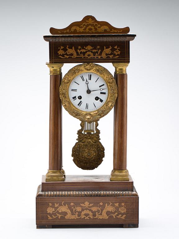 BORDSPENDYL, senempire, 1800-talets mitt.