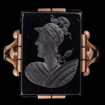 SIGILLRING, 14K guld, hematit. Vikt ca 10,3 g.