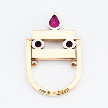 Mats Eskils, ring, Stockholm 1989, 18K rödguld, turmalin och rubiner.