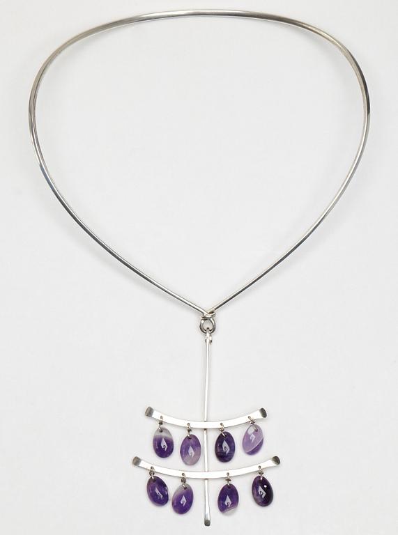 Vivianna Torun Bülow-Hübe, a sterling and amethyst necklace, Georg Jensen, Denmark, design nr 167 and 136.