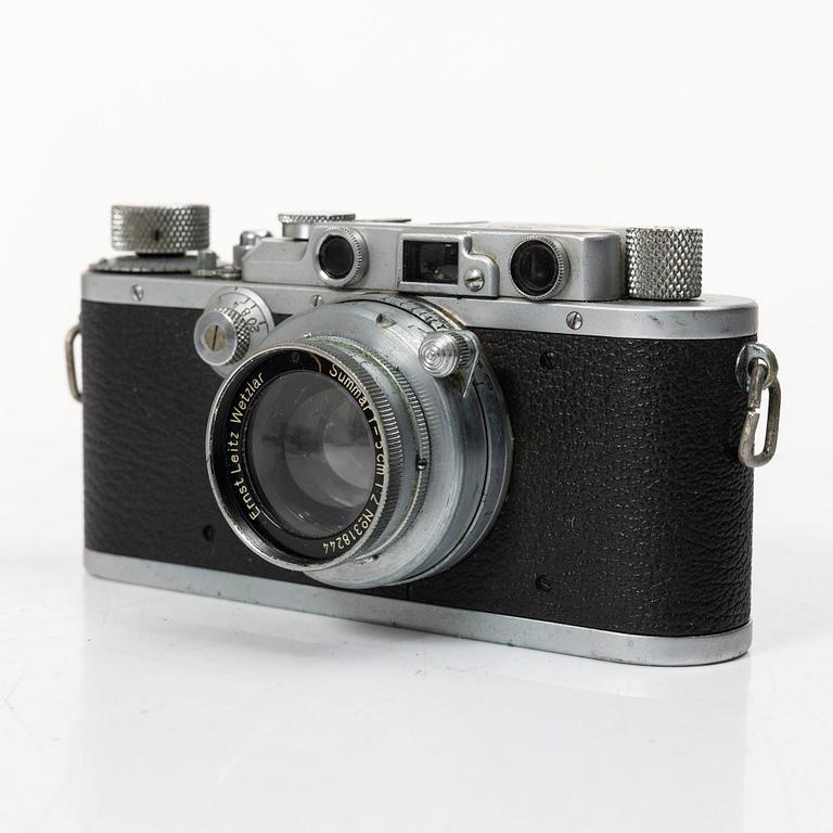 Camera, Leica, Ernst Leitz Wetzlar, before 1945, Germany.