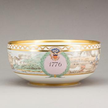 BÅLSKÅL, porslin, Royal Copenhagen, "The American Revolution 1776-1976".
