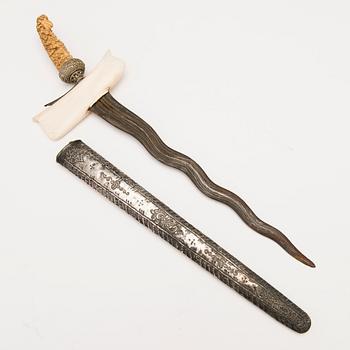 An Indonesian Kris dagger, 19th/20th Century.