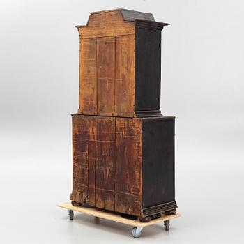 A 18th/19th Century Cabinet.