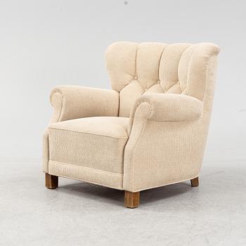 Fritz Hansen, fåtölj modell nr 1518, 1940-tal.