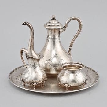 KAFFESERVIS, 4 delar, låghaltigt silver, omkring 1900. Vikt 720 g.