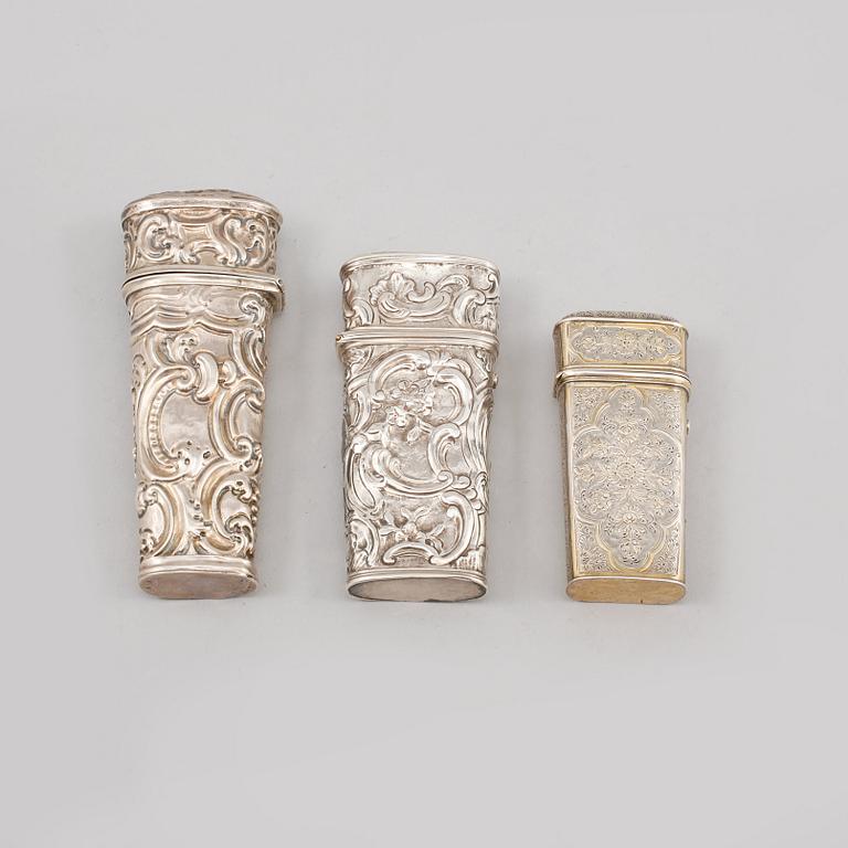 DOSOR, 3 st, silver, 1700- och 1800-tal, vikt 94 gram.