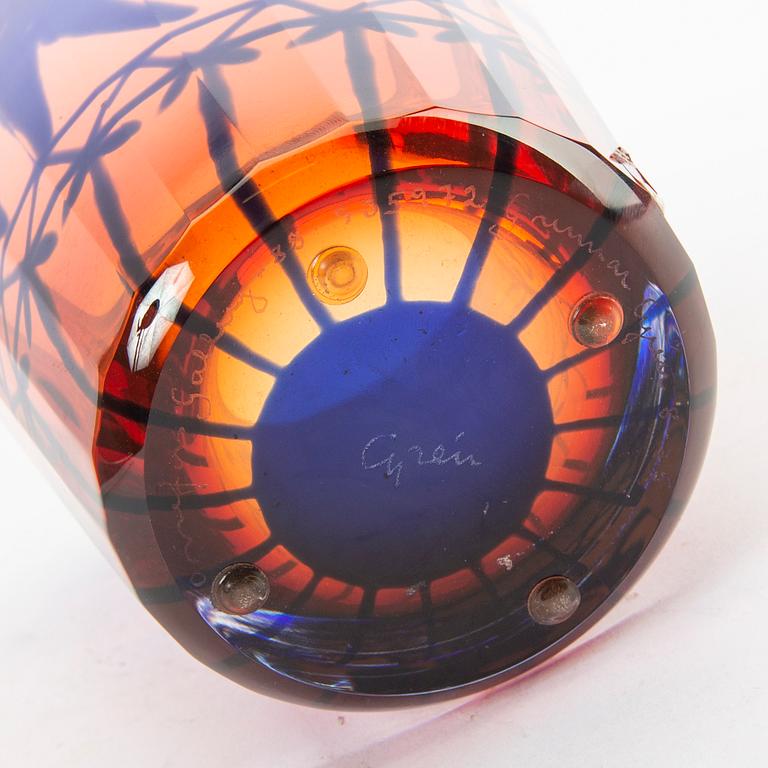 Gunnar Cyrén, a signed Orrefors graal glass vase 1988.