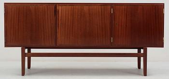 SIDEBOARD, Ole Wanscher, P. Jeppesens Möbelfabrik, Danmark.