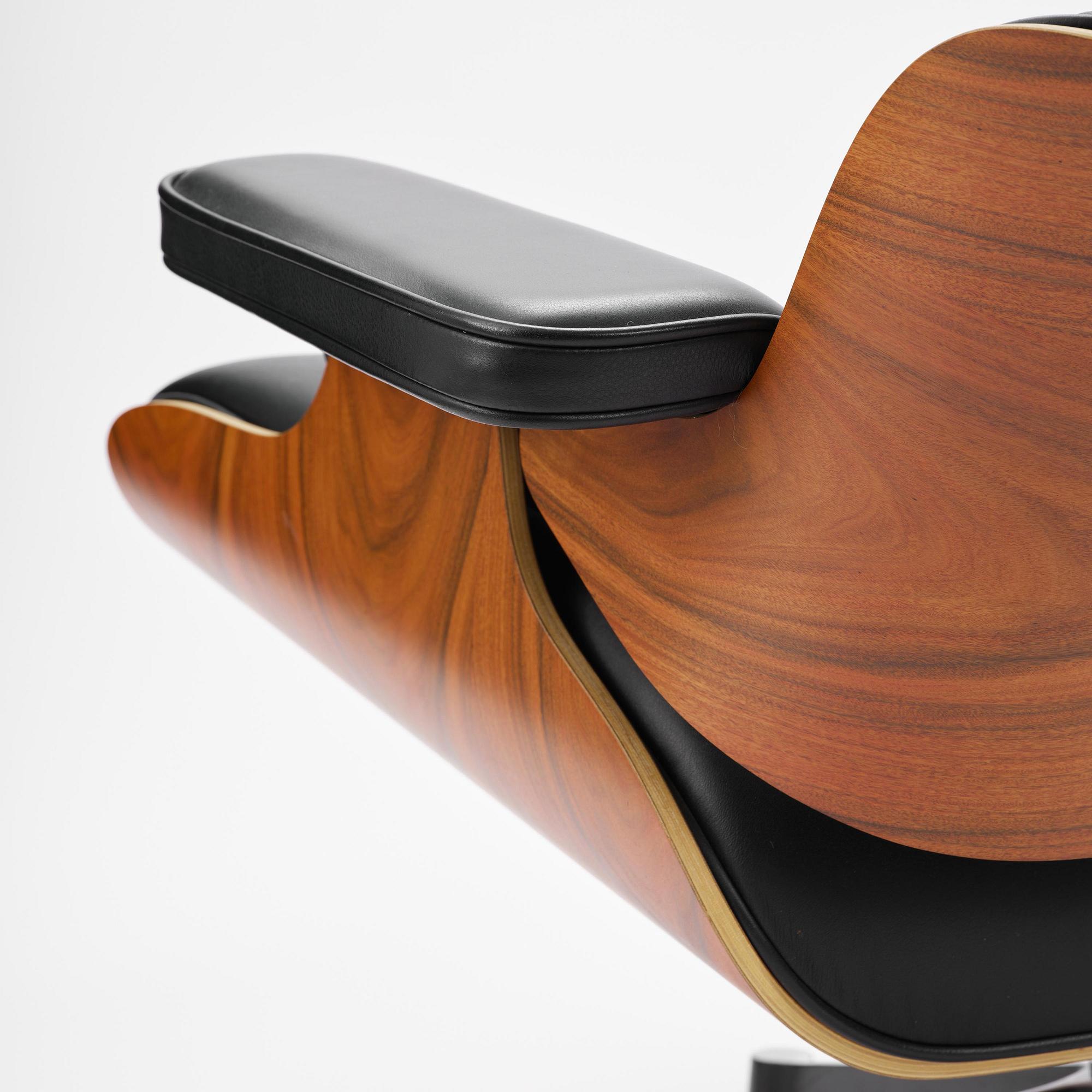 Charles & Ray Eames, an "Eames Lounge Chair" with ottoman, Vitra, 2000s.
