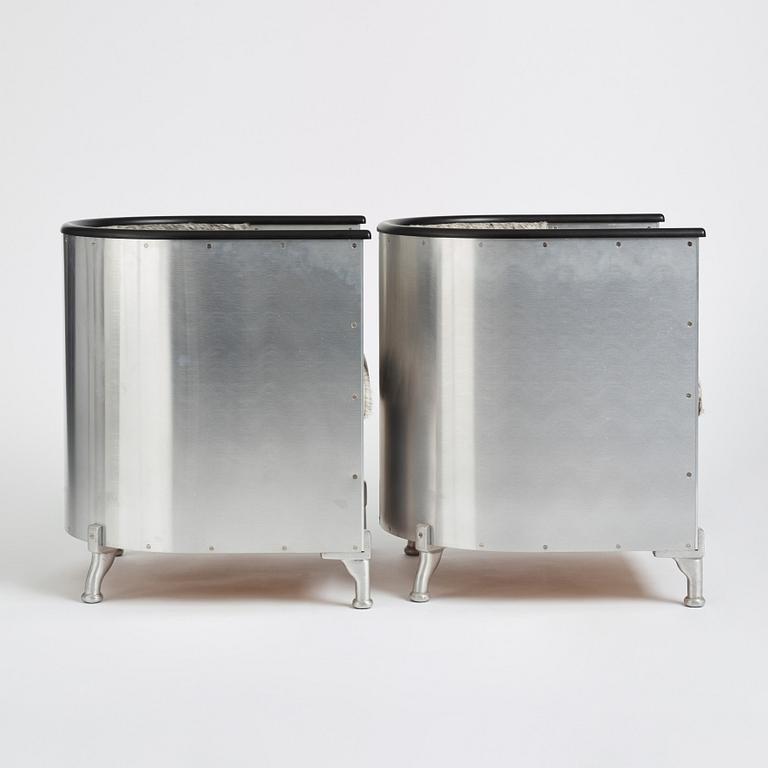 Mats Theselius, a pair of "Aluminiumfåtölj" armchairs, Källemo, Värnamo.