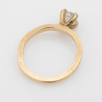Ring, 14k gold with uncut diamond.