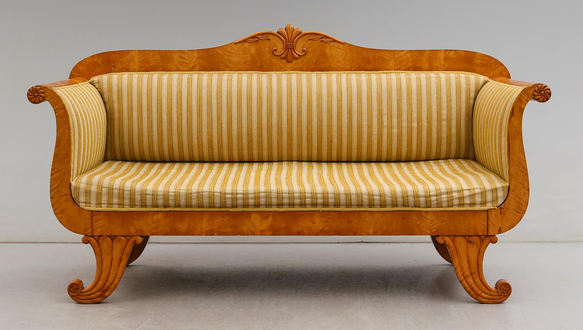 SOFFA, senempire, 1800-talets mitt.
