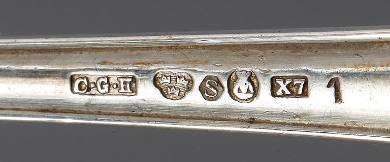 BESTICK, 18 st, silver, "Svensk spets", C.G. Hallberg, 1924-1939. Ca 718 gr.