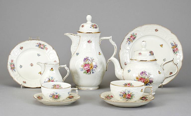 MAT-, KAFFE- och TE-SERVIS, ca 107 delar, porslin, "Sanssouci", Rosenthal, Tyskland, 1900.-talets mitt.