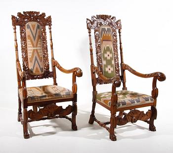 KARMSTOLAR, ett par, barockstil, 1900-talets första hälft.