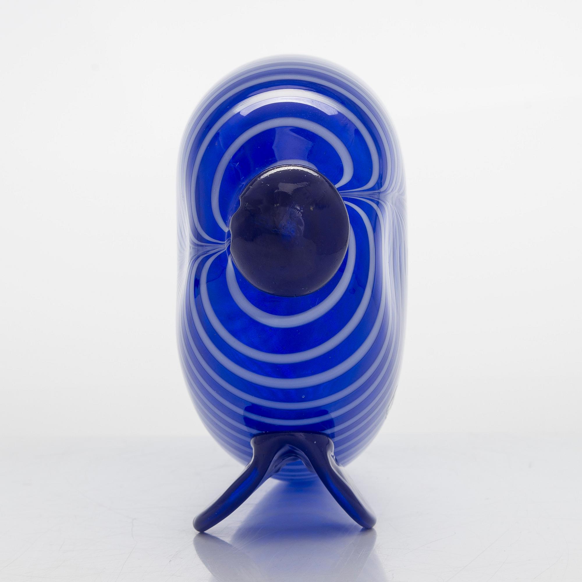 Kerttu Nurminen, glasskulptur, signerad K. Nurminen, Nuutajärvi.