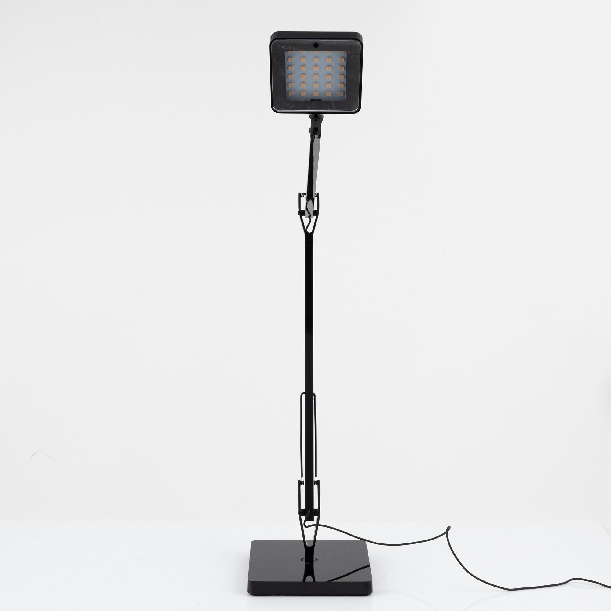 Antonio Citterio, bordslampa, "Kelvin LED", Flos, Italien.