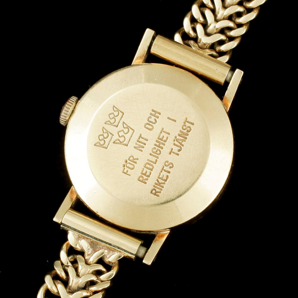 ARMBANDSUR, dam, Certina, band 18k guld. Totalvikt 25g.