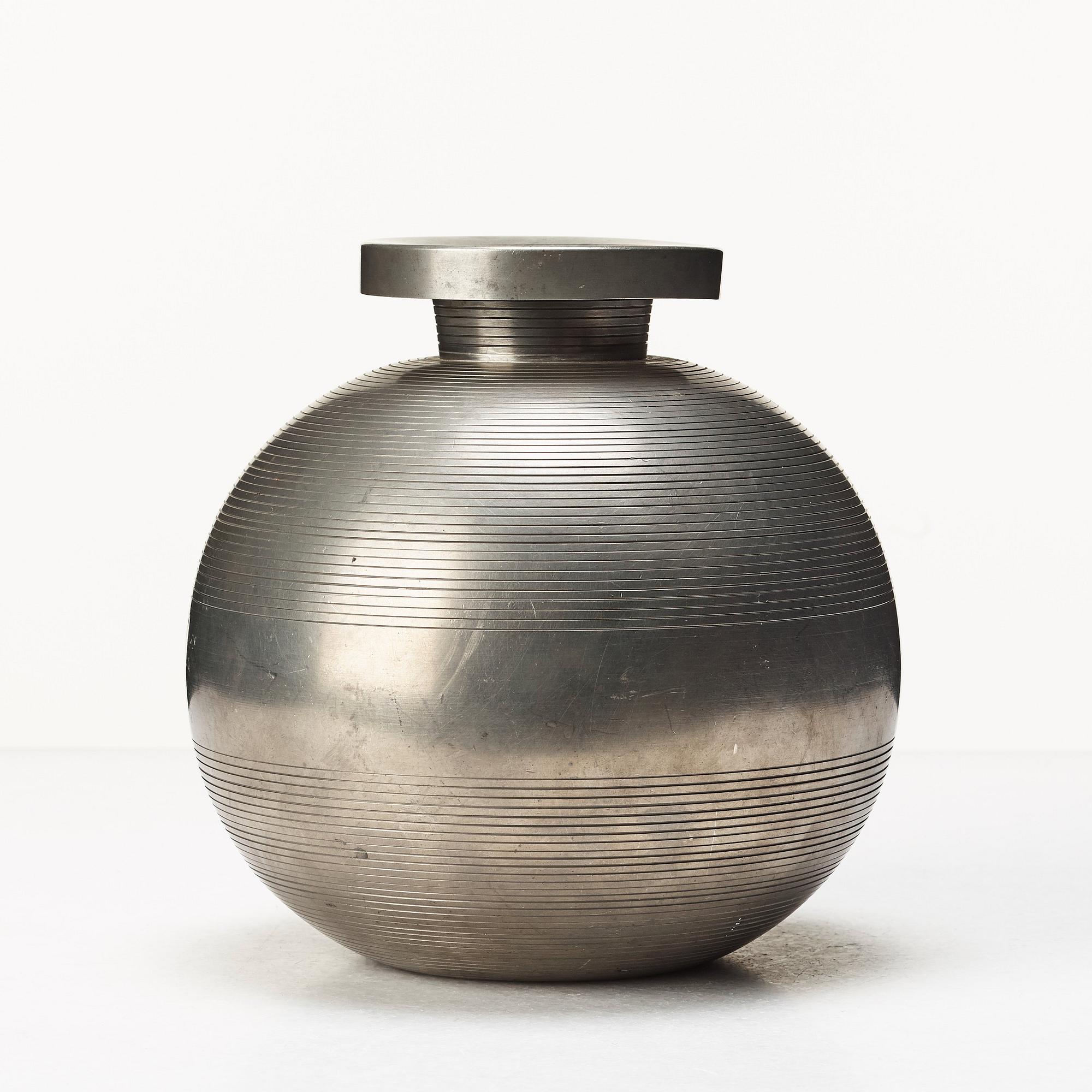Sylvia Stave, a pewter vase, for CG Hallberg, Stockholm 1932.