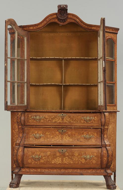 VITRINSKÅP, Barockstil, Holland, sent 1800-tal.