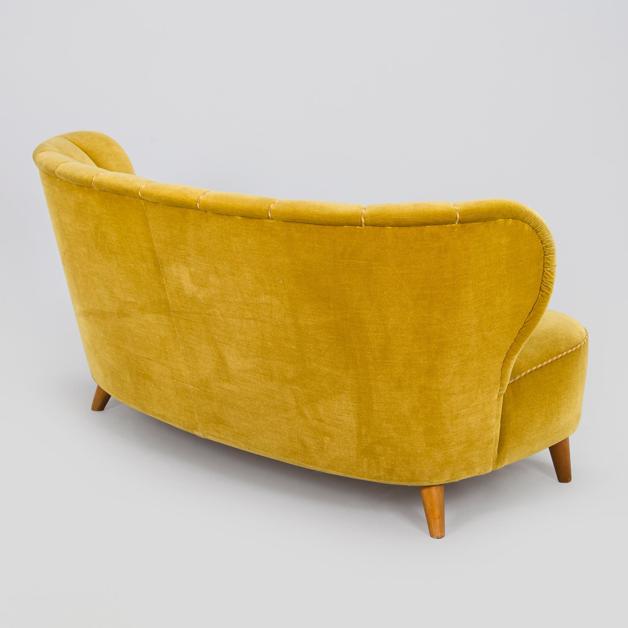 Soffa, 1900-talets mitt.