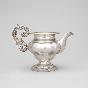 KANNA, silver, Gustaf Möllenborg, Stockholm 1838, vikt ca 290 g.